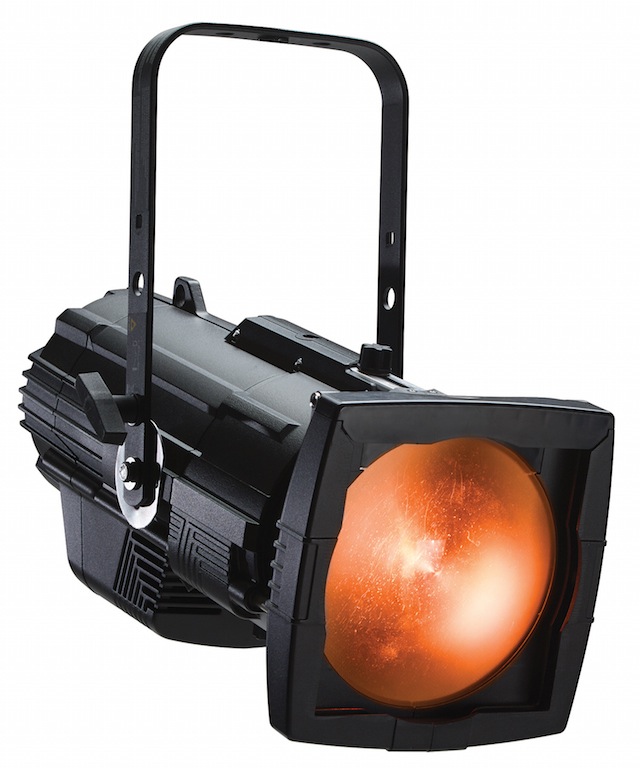 Source Four LED Fresnel2