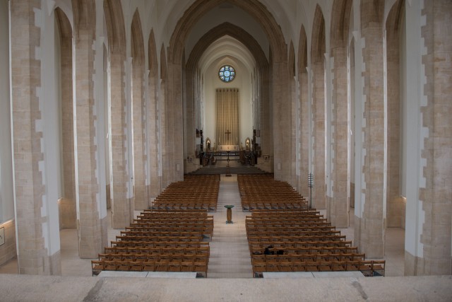 Un’installazione K-Array invisibile nella cattedrale di Guilford
