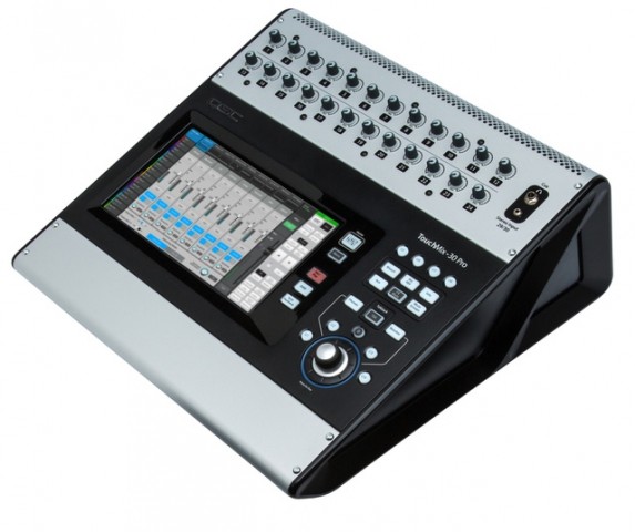 Qsc aggiunge l’Auto Mixing al suo Touchmix-30 Pro