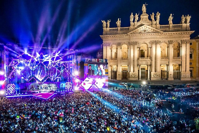 Il concerto del Primo Maggio
2018 a Roma Il concerto del Primo Maggio
2018 a Roma