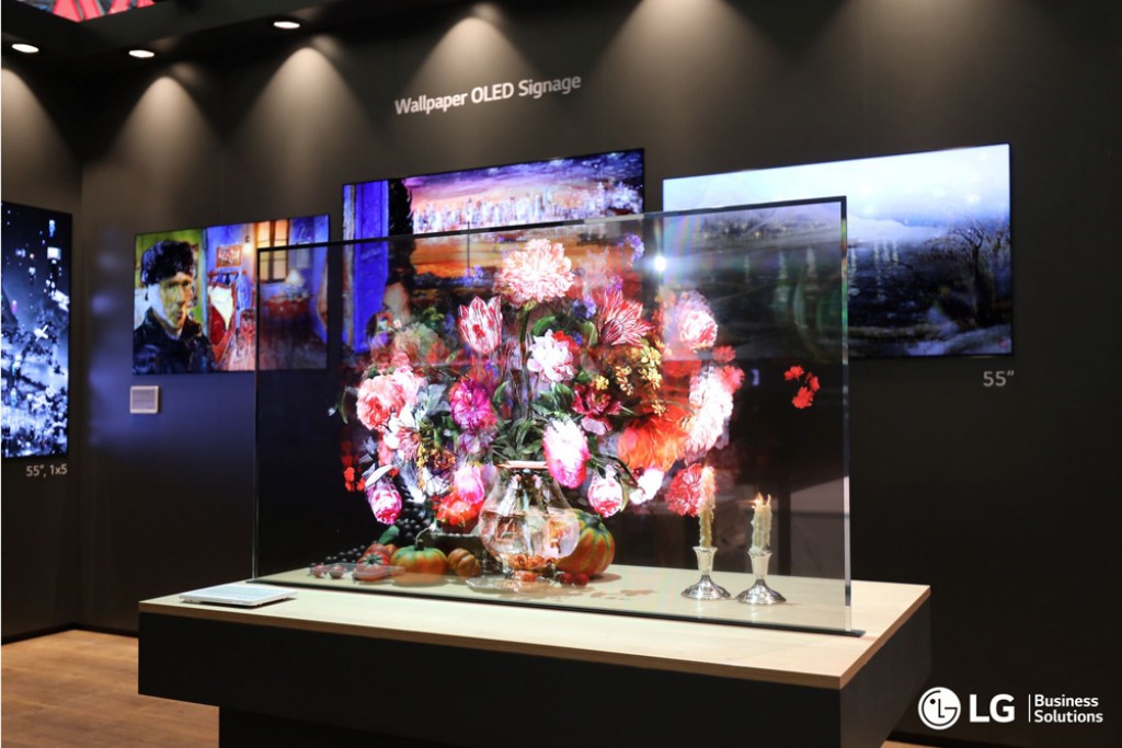OLED Transparent di LG Electronics arriva sul mercato italiano OLED Transparent di LG Electronics arriva sul mercato italiano