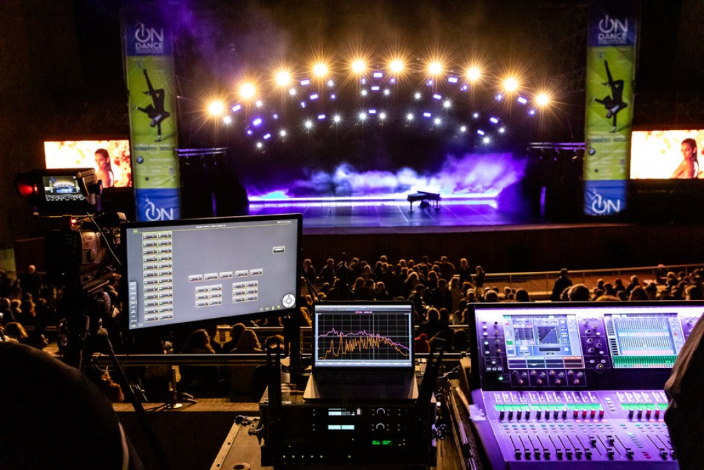VIO L212 scelto per l'evento di Bolle all'Arena Flegrea VIO L212 scelto per l'evento di Bolle all'Arena Flegrea
