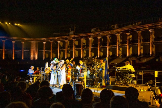 L’Orchestra di Piazza Vittorio - Sferisterio di Macerata L’Orchestra di Piazza Vittorio - Sferisterio di Macerata