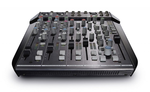 SSL SiX - Il desktop mixer di qualità