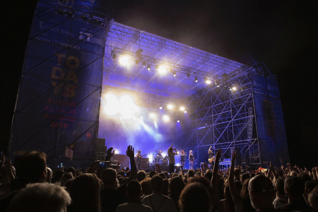 VIO L212 è il PA del palco di Todays Festival 2019 VIO L212 è il PA del palco di Todays Festival 2019