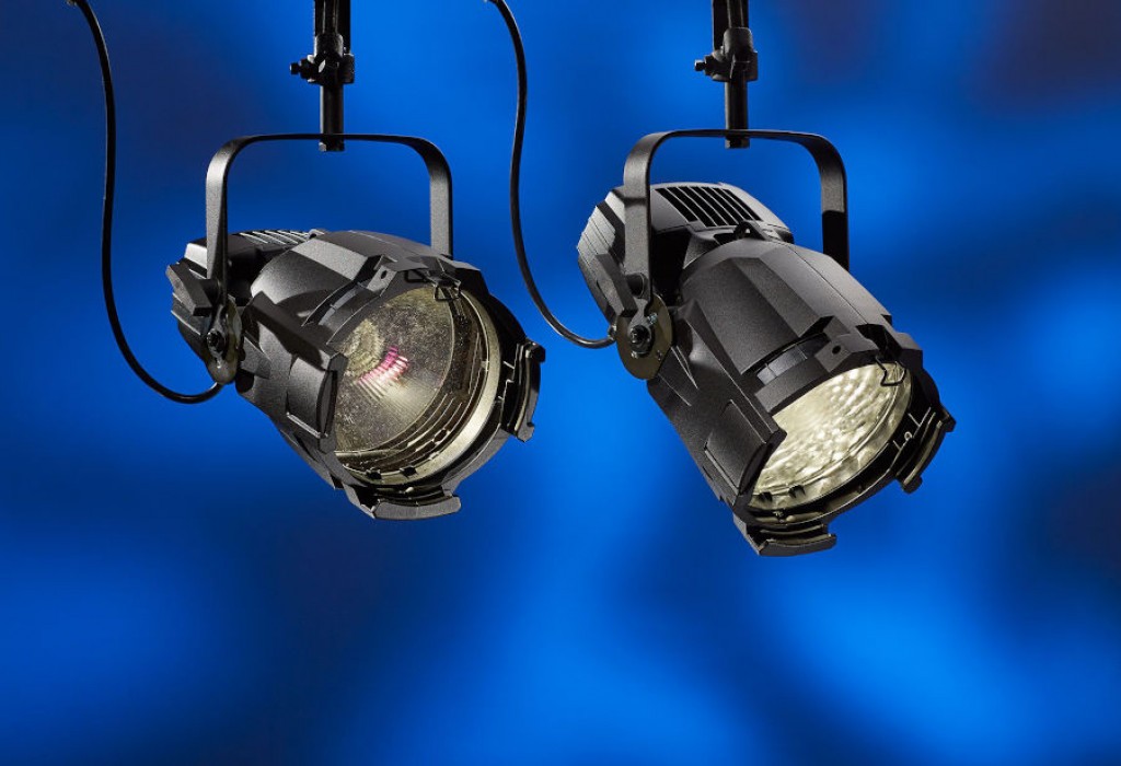 Disponibile la sorgente 4WRD 230 V per i proiettori ETC Disponibile la sorgente 4WRD 230 V per i proiettori ETC