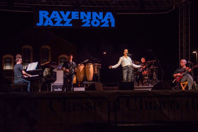 Noa - Ravenna Jazz – Classe al Chiaro di Luna