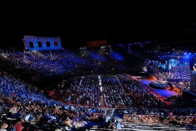 Arena di Verona termina il 2021 e annuncia il programma 2022 Arena di Verona termina il 2021 e annuncia il programma 2022