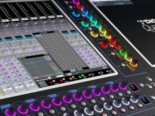 Console DiGiCo e d&b audiotechnik Soundscape