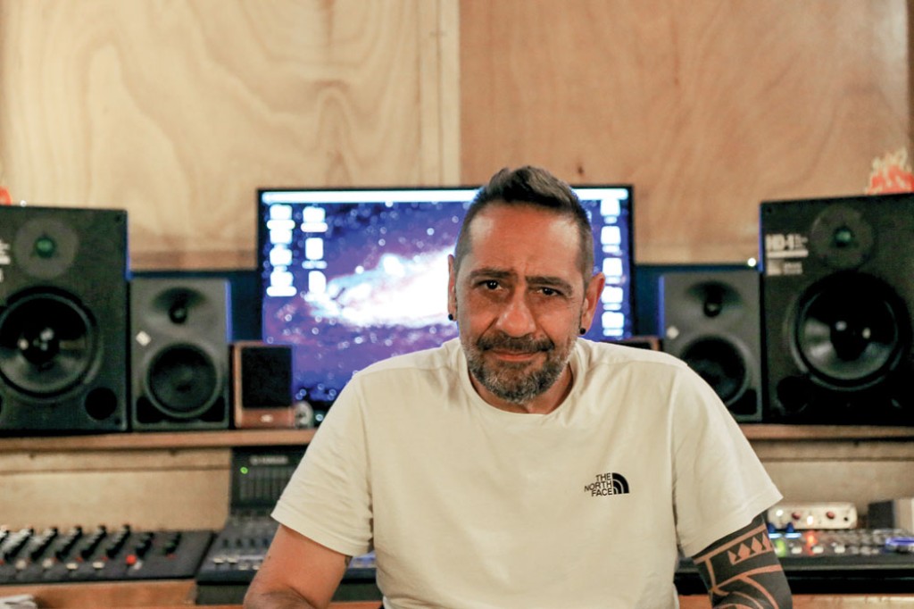 Enrico La Falce - Mixare per i Måneskin Enrico La Falce - Mixare per i Måneskin