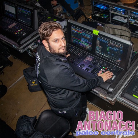 Davide Fusco - Operatore luci Davide Fusco - Operatore luci