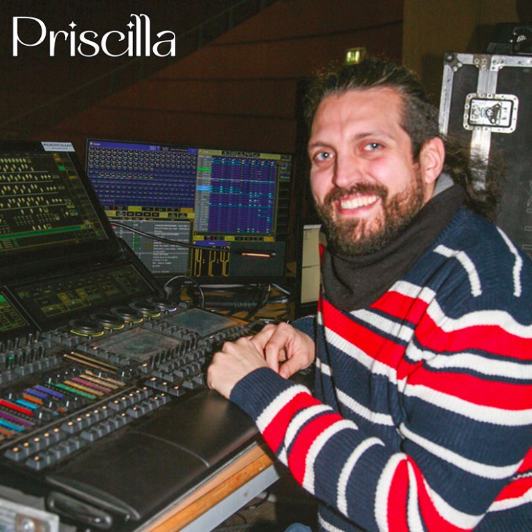 Mattia Carli - Operatore luci Mattia Carli - Operatore luci