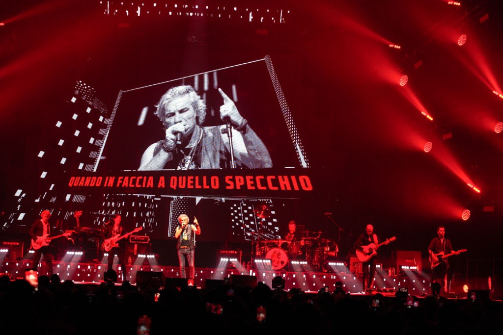 Ligabue - Indoor Tour 2023 - Dedicato a noi