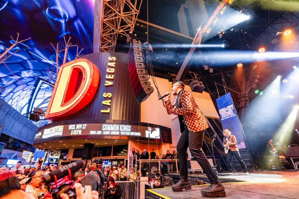 RCF conquista Fremont Street Experience RCF conquista Fremont Street Experience