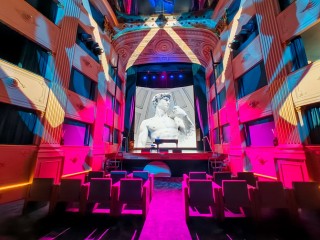 Il Teatro Nazionale di Firenze - Un luogo ritrovato Il Teatro Nazionale di Firenze - Un luogo ritrovato