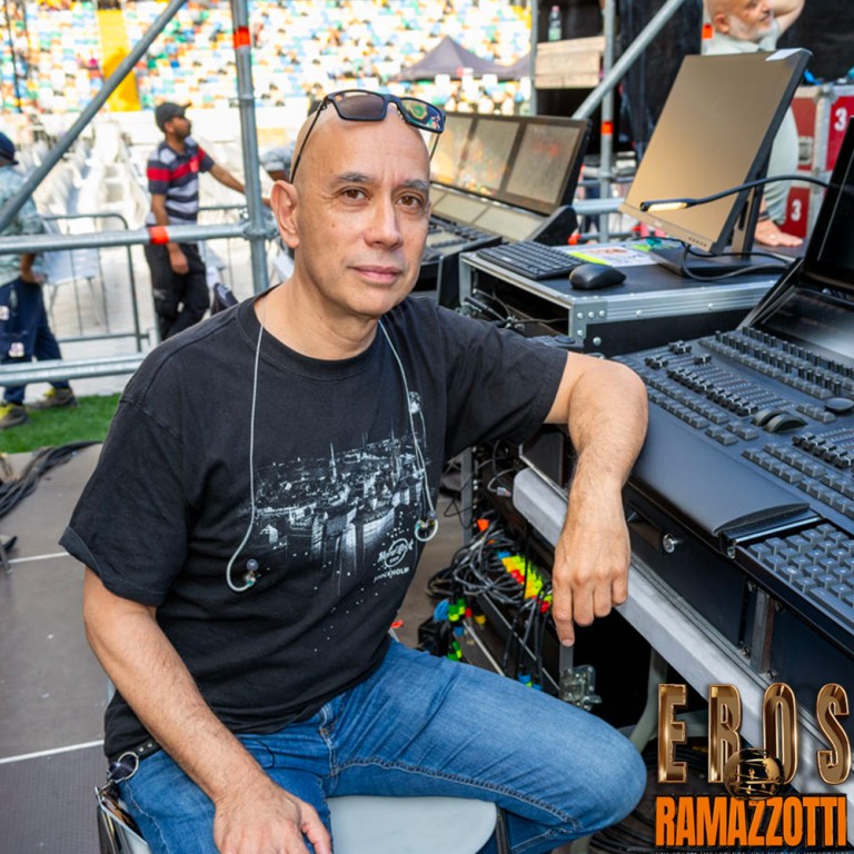 Nicola Tallino - Lighting designer e operatore in tour